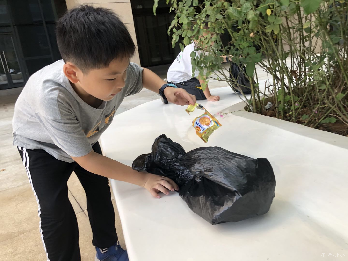 垃圾分类行动1.jpg