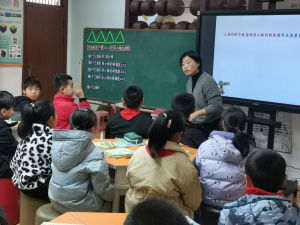 【星光摄小】芳华初绽放，磨砺促成长   ——摄山星城小学2022-2023学年新入校教师成长营系列活动之课堂教学
