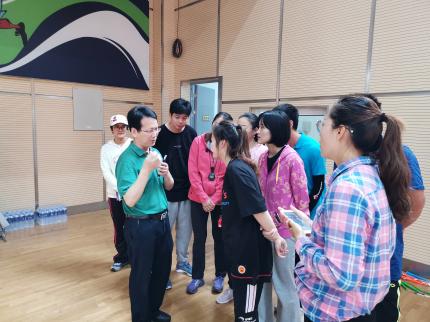 党员 梁美华_html_1d33dcd1.jpg