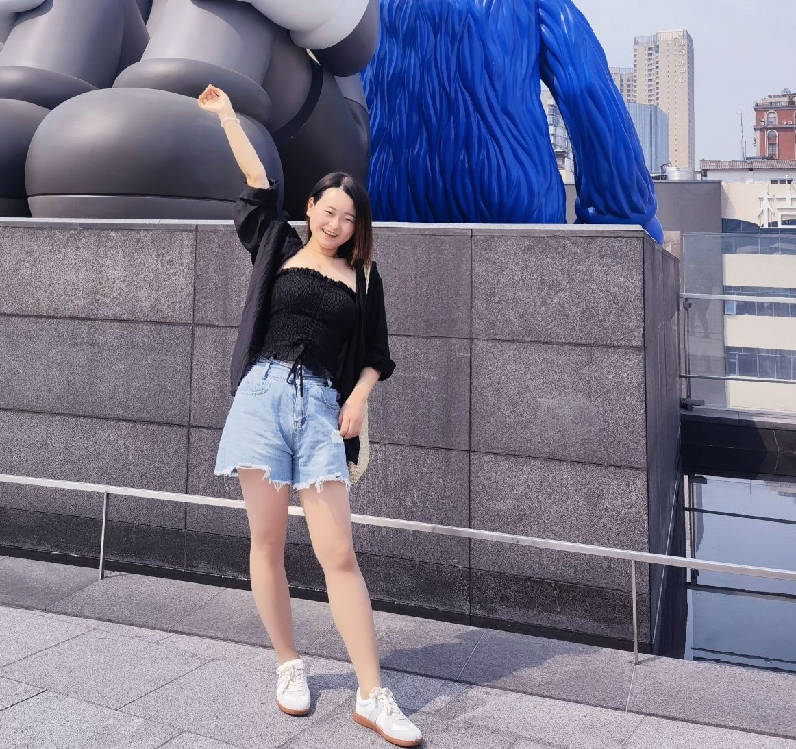 生活照.jpg 生活照.jpg