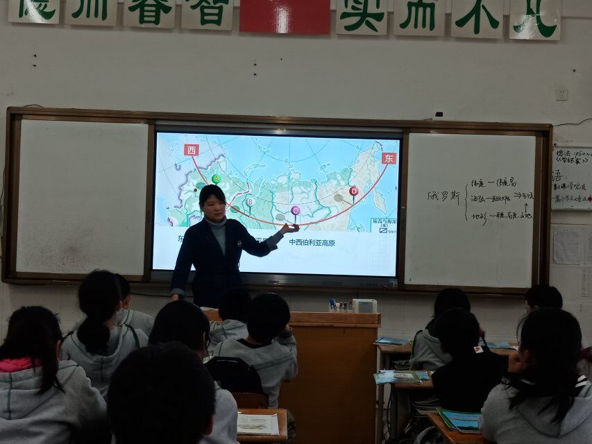 工作照3.jpg