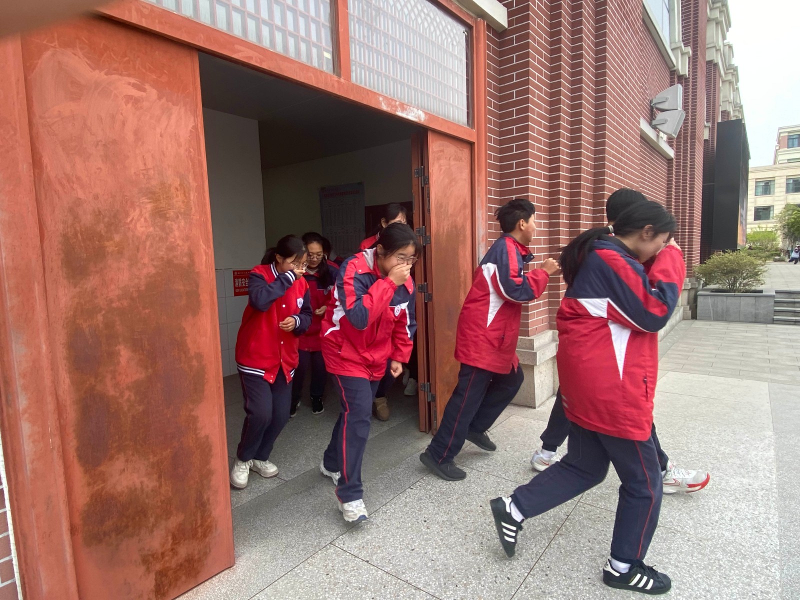 5 副本副本.jpg