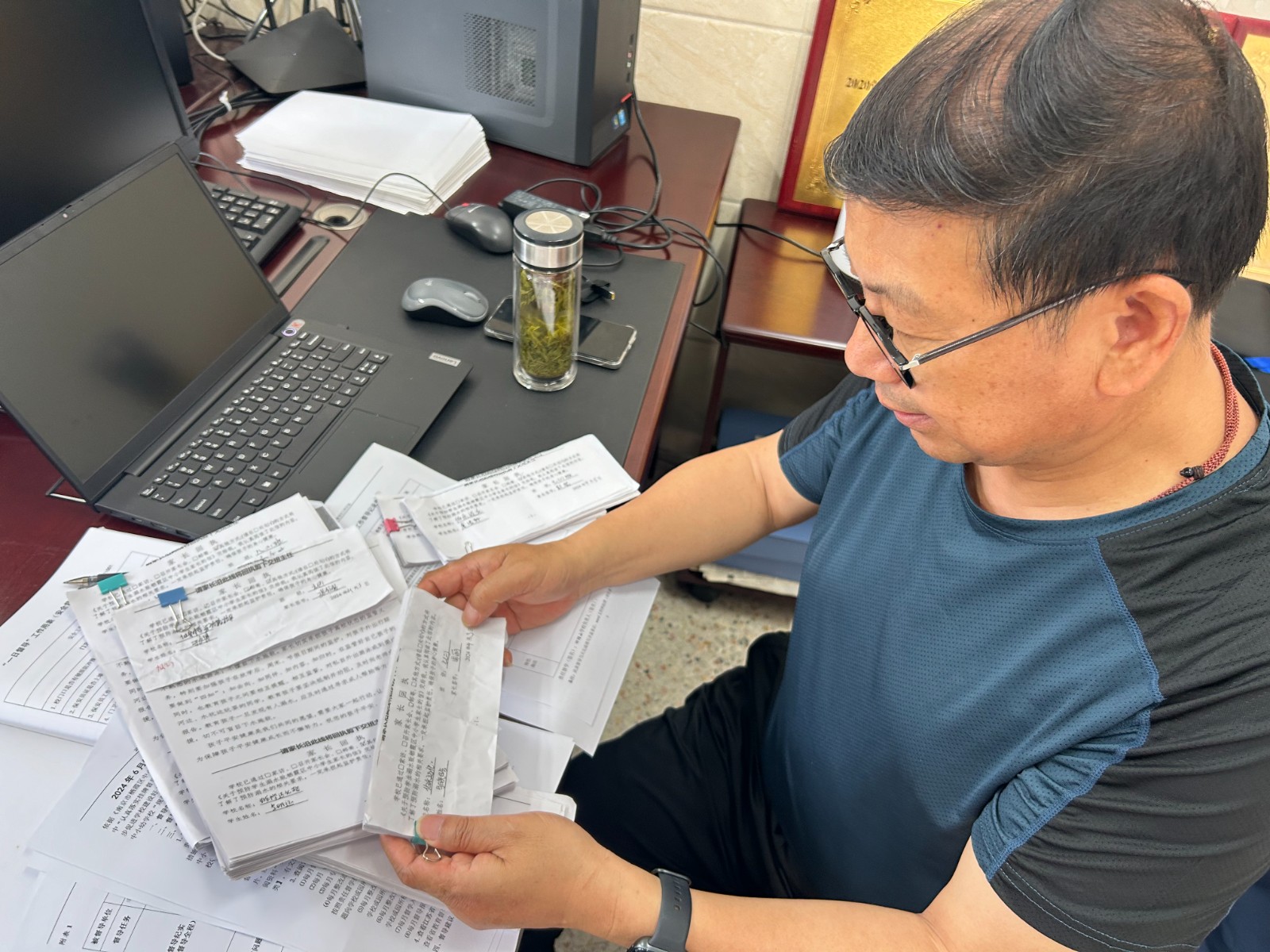 查看防溺水教育材料.jpg