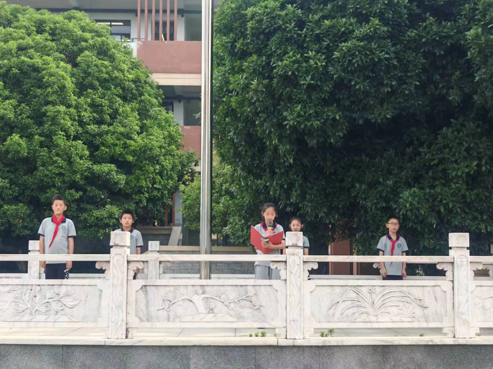 季照馨.jpg