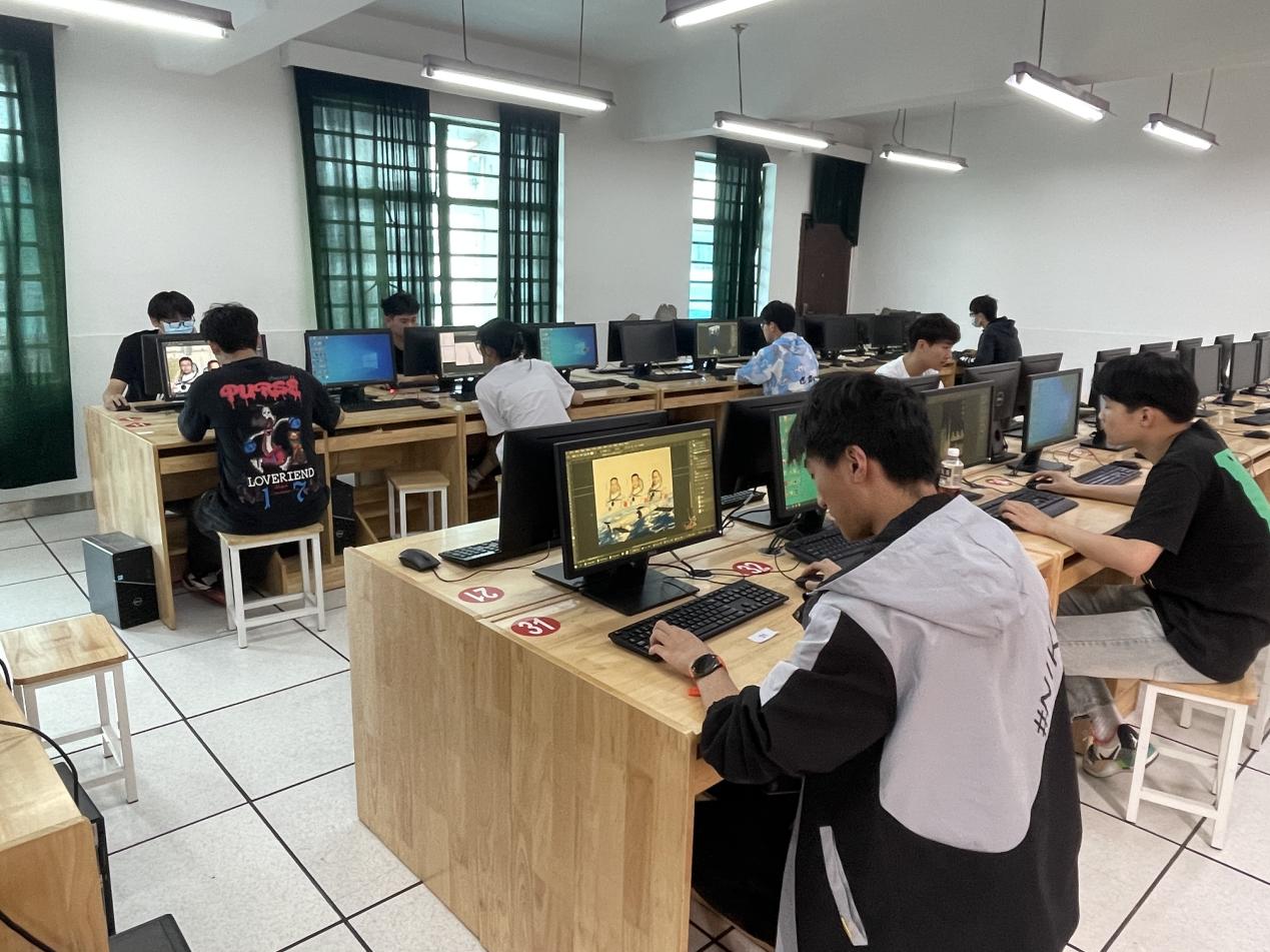 第12届技能节新闻稿（信息系）_html_m6e9856e4.jpg