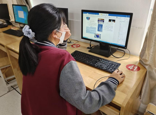 培育大国工匠   锤炼技能人才_html_548ea94d.png