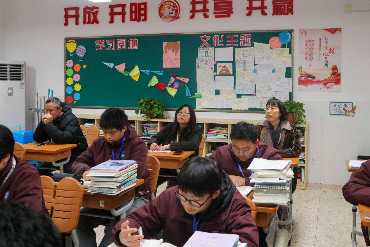 2月29日 市教育教学质量评估现场视导  暨 2023-2024学年第二学期职业学校开学教育教学情况调研123_html_m332f36af.jpg