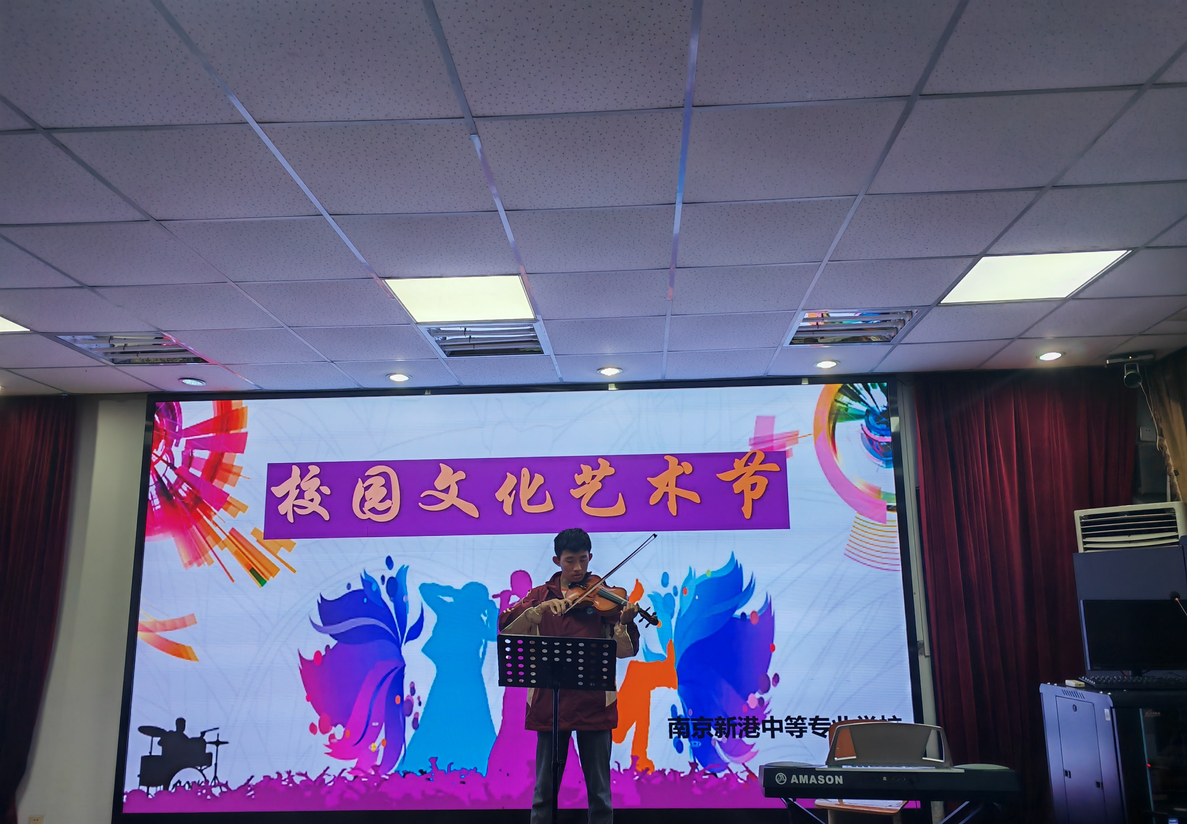展演比赛_html_597cc5b3.jpg