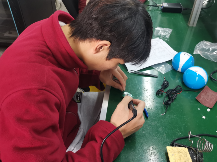 赛技能 砺成长 惜韶华_html_637c2dc9.png