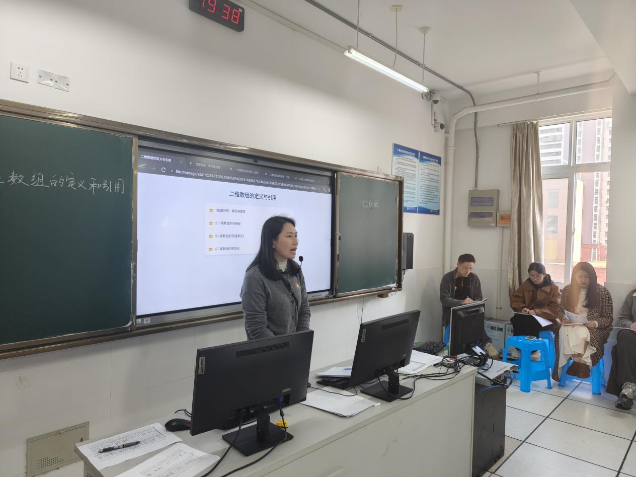 党建引领促教学 示范引领显担当_html_m6737c6db.jpg