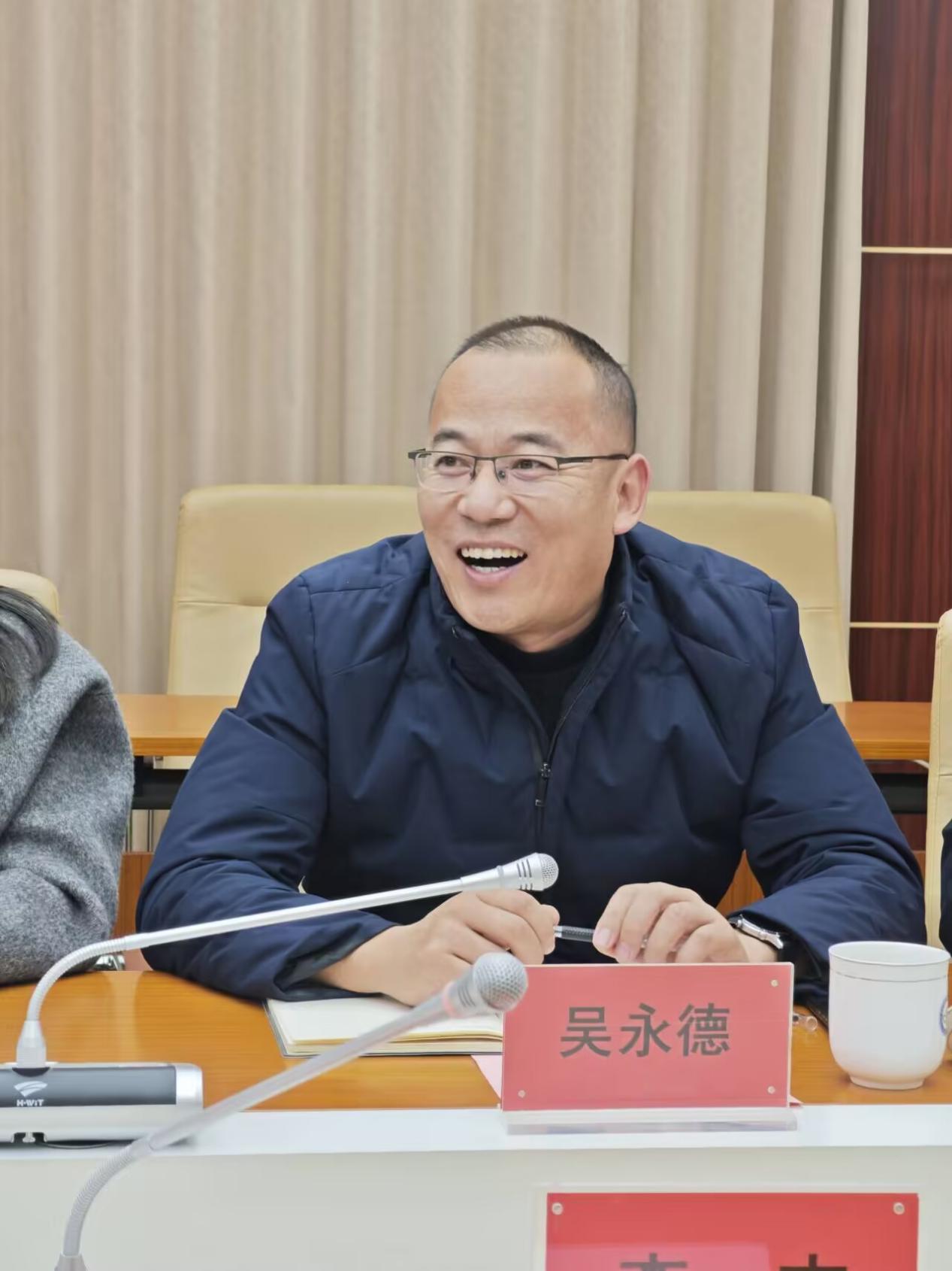 枫红草绿 山高水长 栖霞湟中东西部协作职教师资交流会在新港中专举行_html_46246a58.jpg