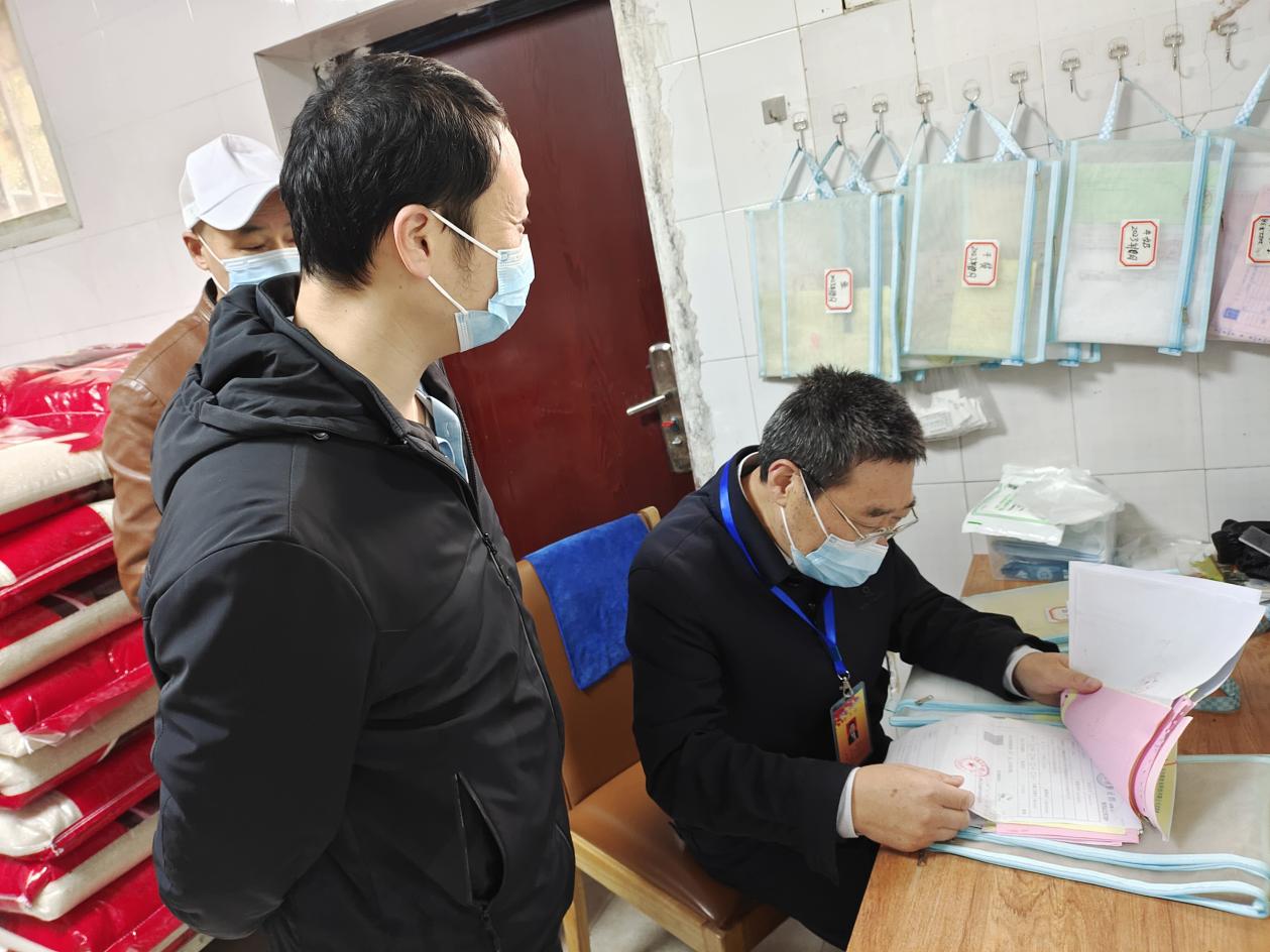 11月区督导报导_html_225ad2cb.jpg