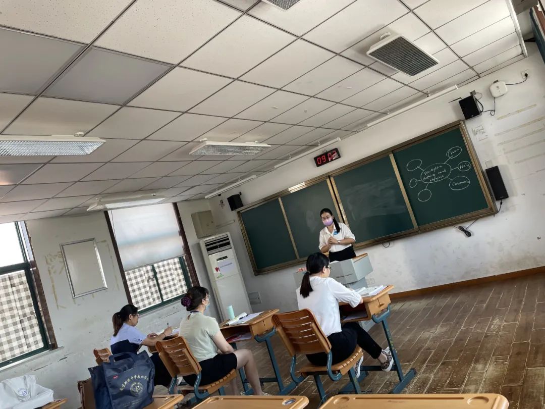 2022年合同制教师招聘工作顺利完成_html_31b4be0.jpg