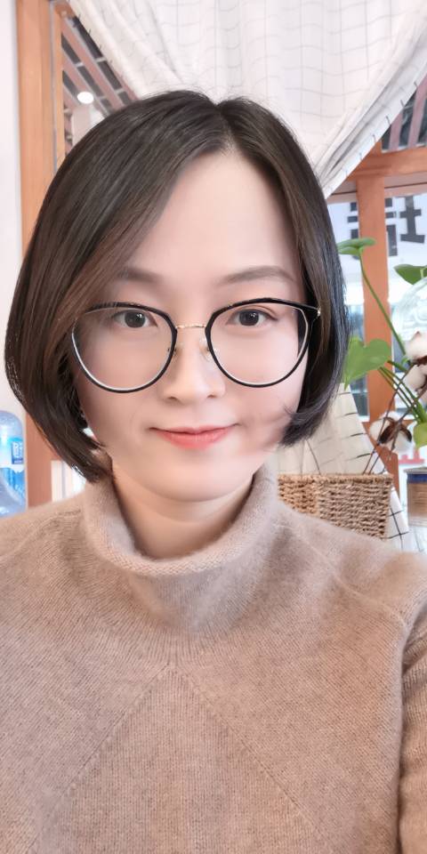潘丹婧.jpg