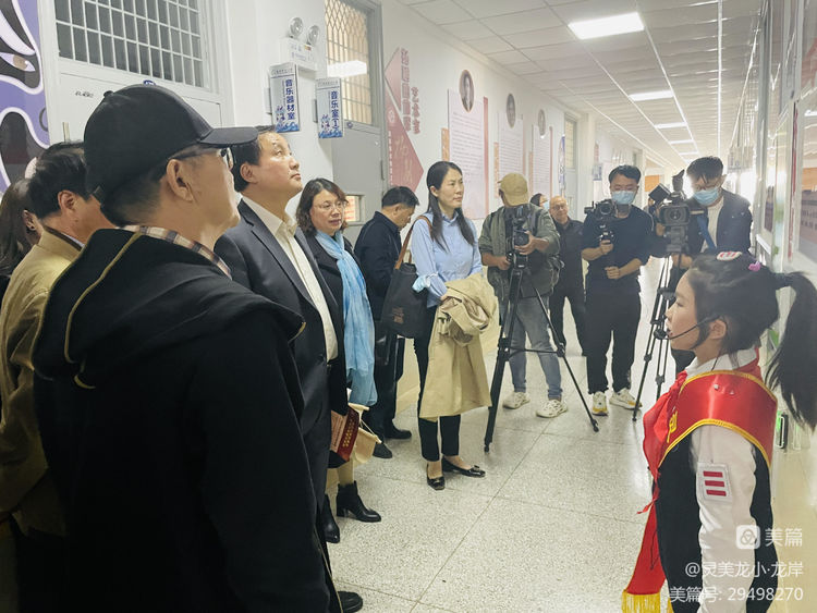 【灵美龙小&middot;龙岸】灵美扬韵，浸润童心——龙潭中心小学龙岸花园校区灵美扬韵特色项目现场评审展示活动_html_m7e3dab1d.jpg