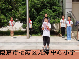 【雅韵靖小】靖安小学举行“食品安全”国旗下讲话升旗仪式