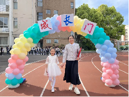 【灵美龙小·江畔】劳动促进成长，感恩成就未来——龙潭中心小学江畔人家分校三年级开展十岁成长仪式_html_m5221e2e5.png