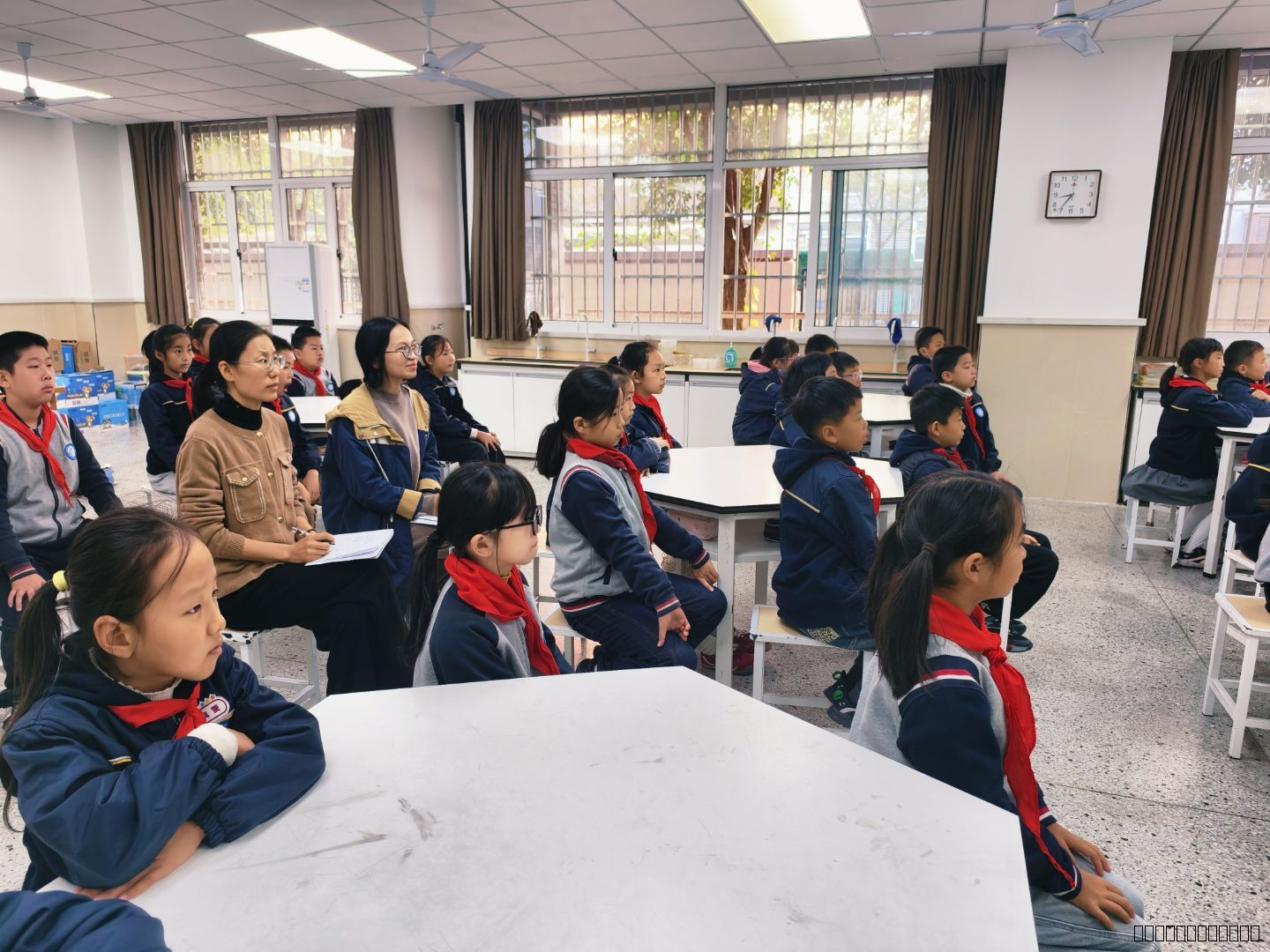 听课图.jpeg 听课图.jpeg