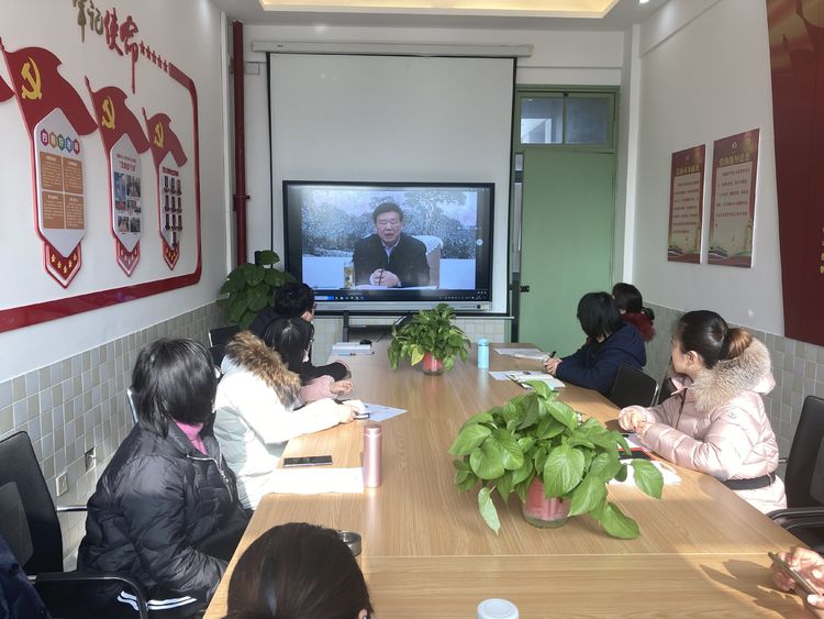 组织生活会_html_m19bc45d8.jpg