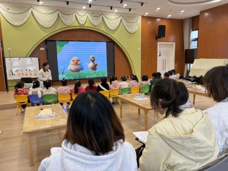 【枫香栖幼】探教学之路 寻社会之美  ——栖霞幼儿园翡翠天悦园社会领域教研组活动（六）