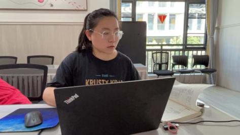 230823立足问题 聚焦审议——栖霞幼儿园石埠湾园课程中心组活动（一）  万紫薇_html_m6330d633.jpg