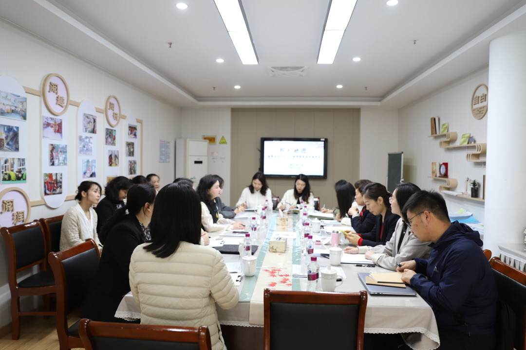 240419视导引领促成长  不负春光耕新程——栖幼红枫分园迎接区级教学视导活动 - 副本_html_m79005b93.jpg