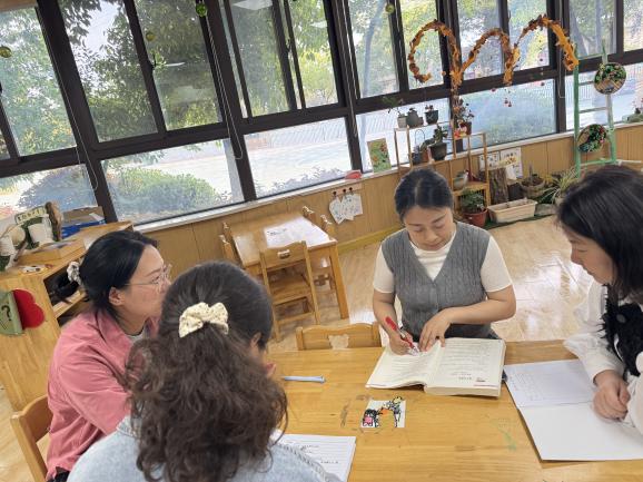 250407基于儿童视角 共研主题审议——栖幼五福园中班组《栖霞山实践活动》课程审议活动_html_57e2097c.jpg
