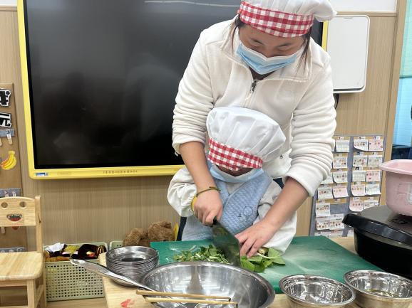 251030霜降添味 食育润心——栖霞幼儿园云栖园十月食融百味活动 陈思琪_html_m414fd3d1.jpg