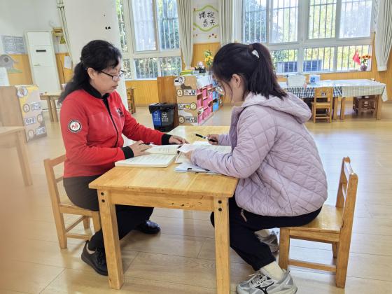 【枫香栖幼】同心聚力 研思并行  ——栖幼红枫园中班《丰收啦》课程审议