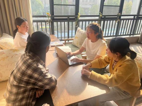 241114共商对策 制定方针——栖幼石埠湾园大班组《种子的秘密》课程审议活动_html_m45a3d54c.jpg