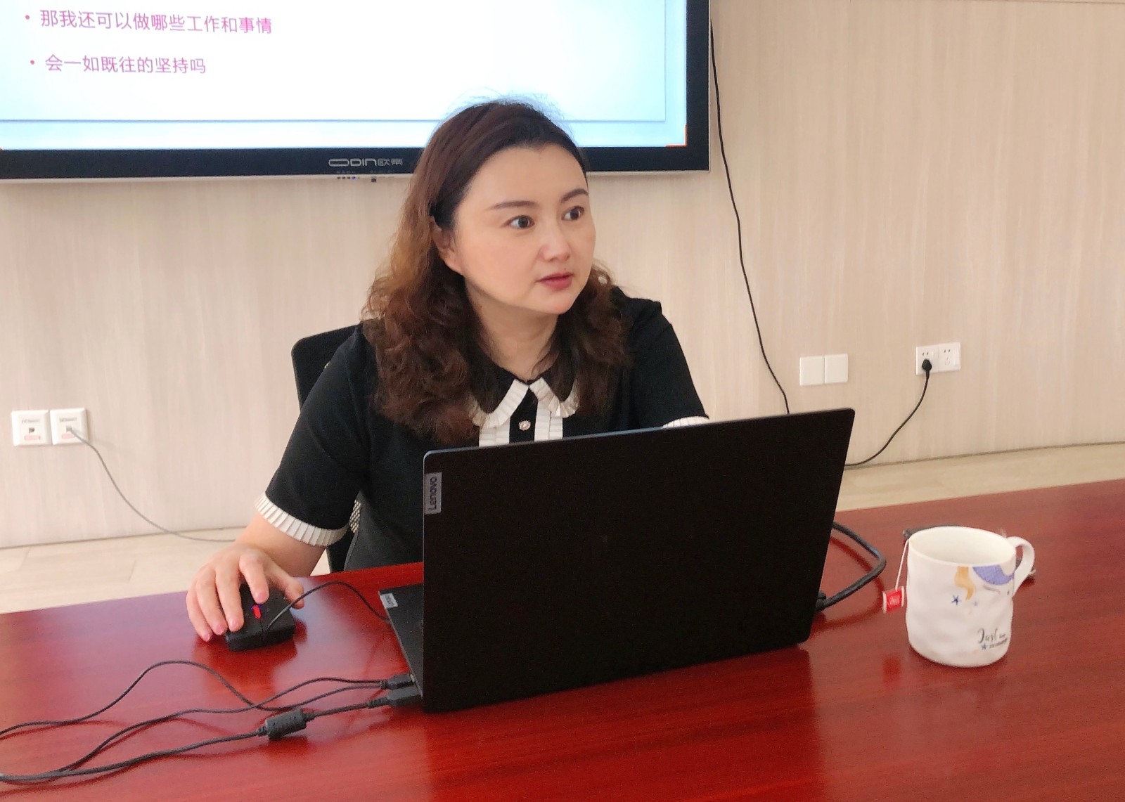 【枫香栖幼】幸福教师 从心开始 ——栖霞幼儿园石埠湾园师德专题辅导报告 