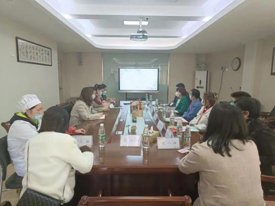 220303民主审议 共商园所发展——记栖霞幼儿园五福园园务委员会会议_html_mee13ccd.jpg