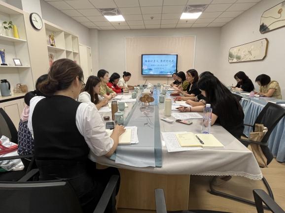 240703拾来时星火 聚前行之光——栖霞幼儿园后勤部门期末总结会议(1)_html_7c6b7360.jpg