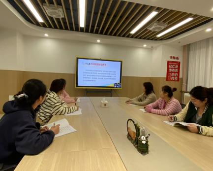 241022以“劳”树品质 以“动”促成长研读会——栖霞幼儿园云栖园线上学习活动  姚远远 _html_m2f6219.jpg