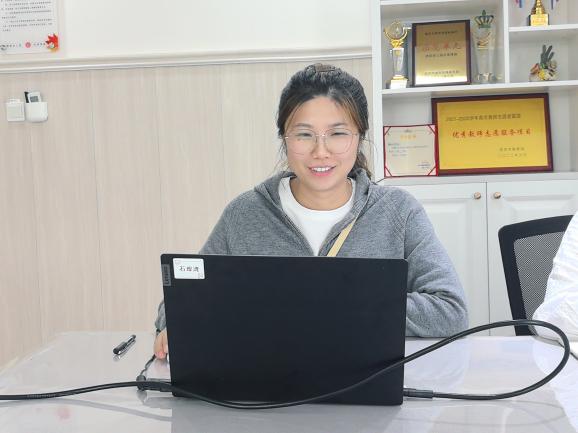 241015外学内享 助力成长——栖幼石埠湾园课程中心组会议（二）_html_772d0b4d.jpg