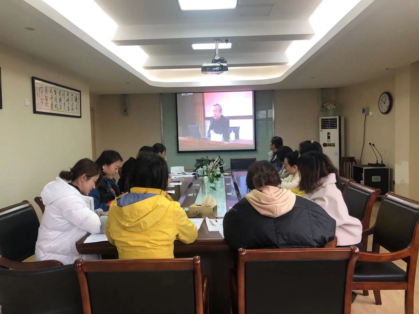 【枫香栖幼】再学《实施要求》 重温观察初心 ——栖霞幼儿园五福园开展业务学习活动