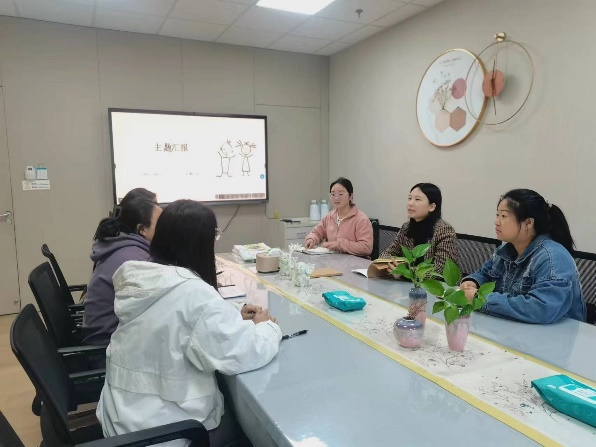 231020真”审议，行“实”课程——栖霞幼儿园翡翠天悦园课程中心组教研活动（四）_html_47a236fb.jpg