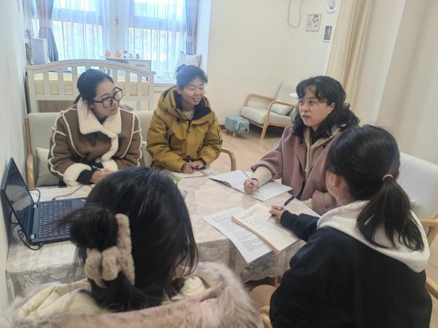 231208教以潜心 研以致远 栖霞幼儿园翡翠天域园工作坊教研活动_html_798a395d.jpg