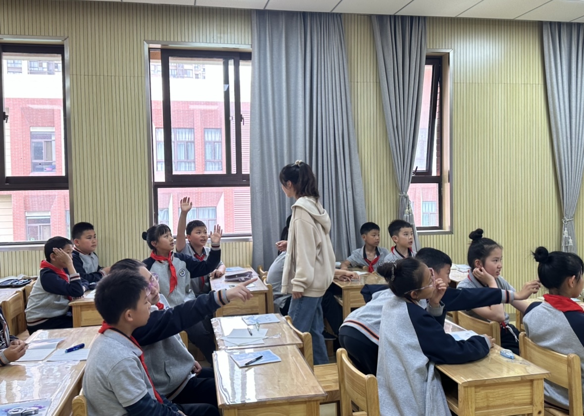 【湖畔•童化课堂】从具体到抽象，感悟数形结合——数学校本研修之课例研讨（173）_html_m459ce2be.jpg
