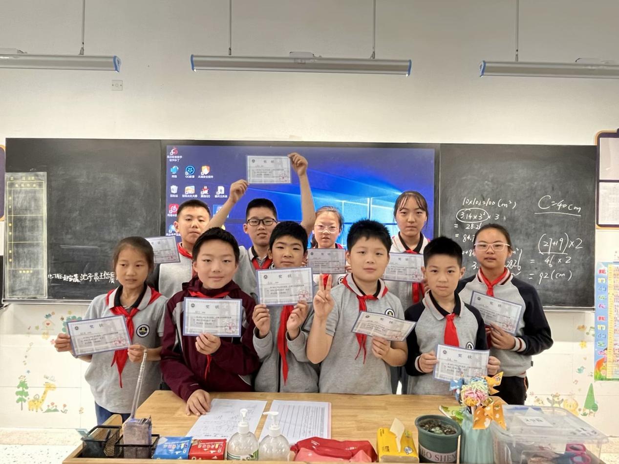 【博学广志】“比”出速度 “算”出精彩——金陵小学广志路校区五年级“争当计算小能手”数学单项竞赛_html_10fed18c.jpg