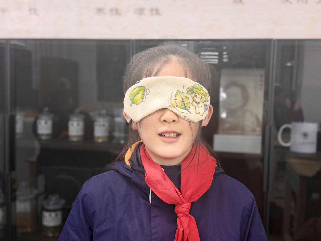 【博学广志】本草点亮“瞳”真，守护“睛”彩视界_html_m18617bfb.jpg