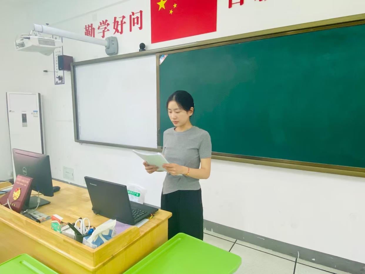 【湖畔·队伍建设】不忘初心 砥砺前行——记信息组新学期校本研修_html_m2f34009d.jpg