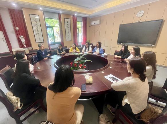 从“心”出发，为爱赋能——南京市金陵小学（仙林湖校区）举办“家庭教育义诊”活动_html_239e8797.jpg