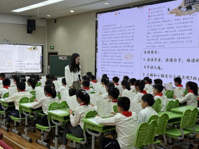【唐玉华名师工作室（十一）】鉴动物书写智慧，探文本情韵密码(1)_html_m675951aa.jpg