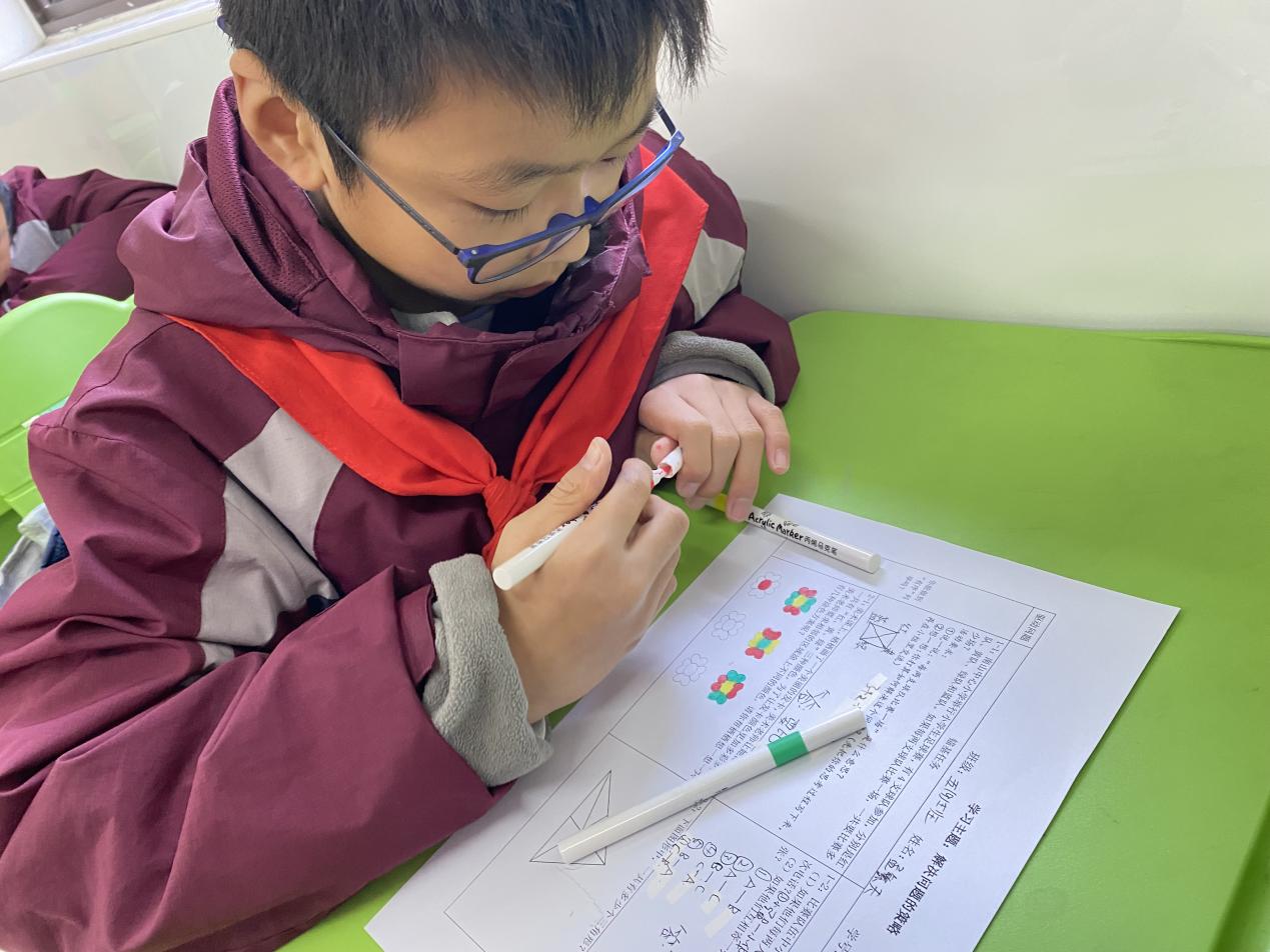 【湖畔·童化课堂】问题驱动，助推思维发展——数学校本研修之课例研讨（191）_html_44abee12.jpg