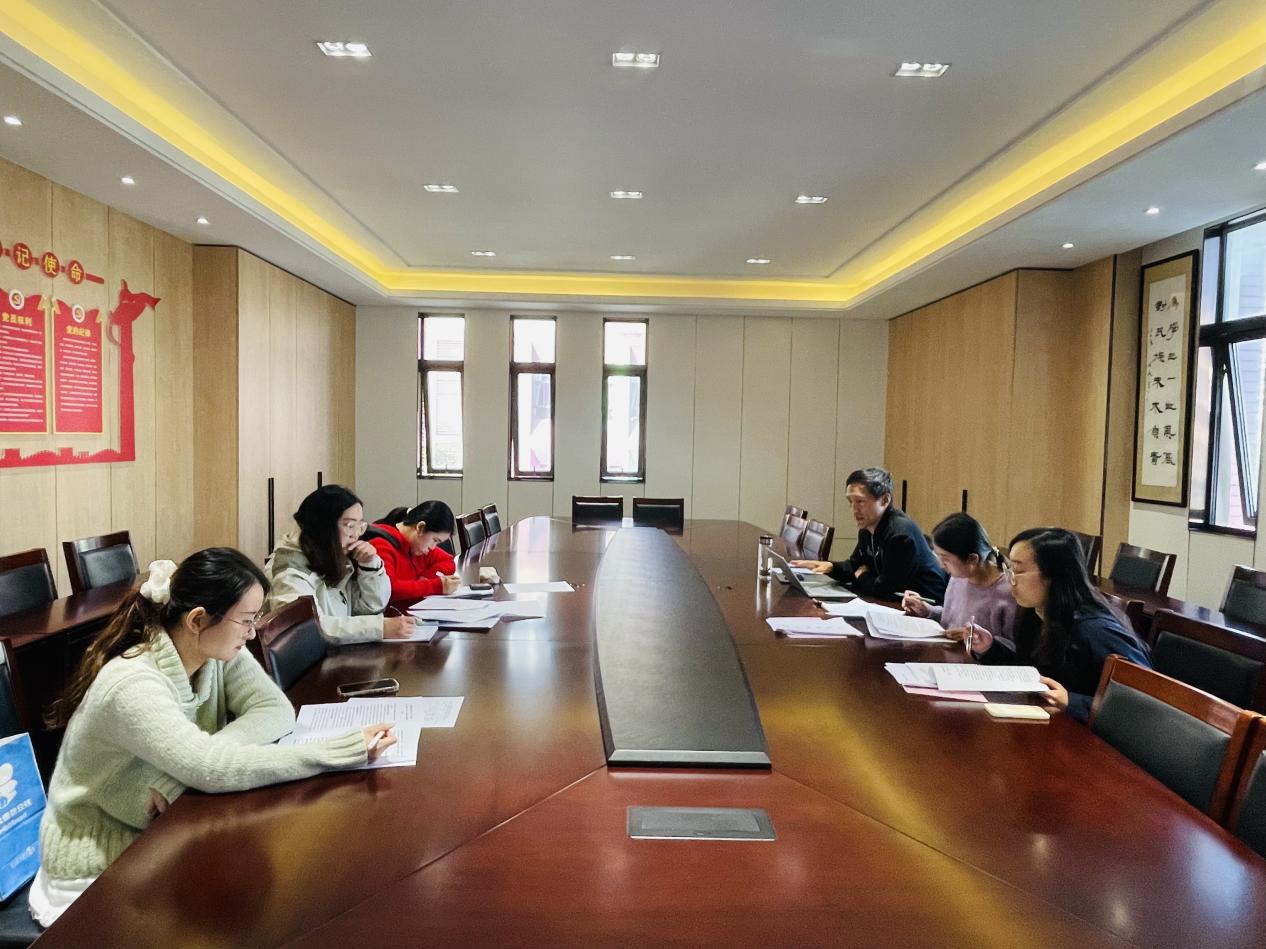 【湖畔·科研引领】开题论证明方向 研思聚力助成长——栖霞区十三期个人课题开题论证会（第三场）_html_m2d97625a.jpg