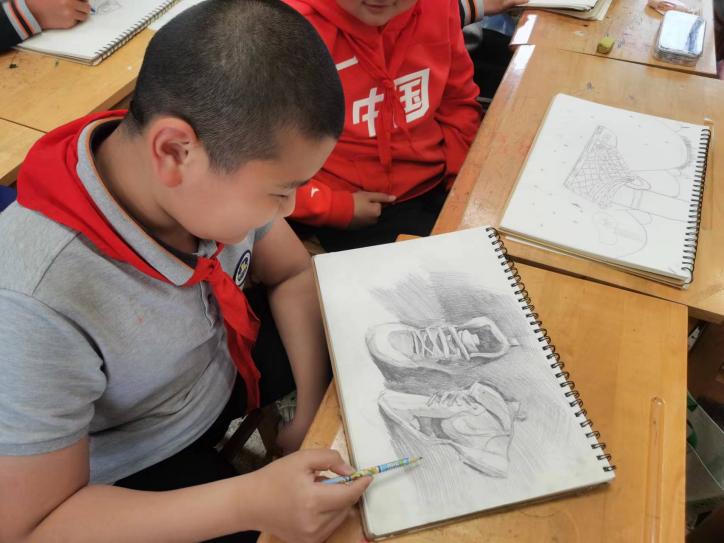 【湖畔光影】“双减”精神进课堂，行政听课促落实——金陵小学（仙林湖校区）“推门听课”活动（11）_html_m72da6565.jpg