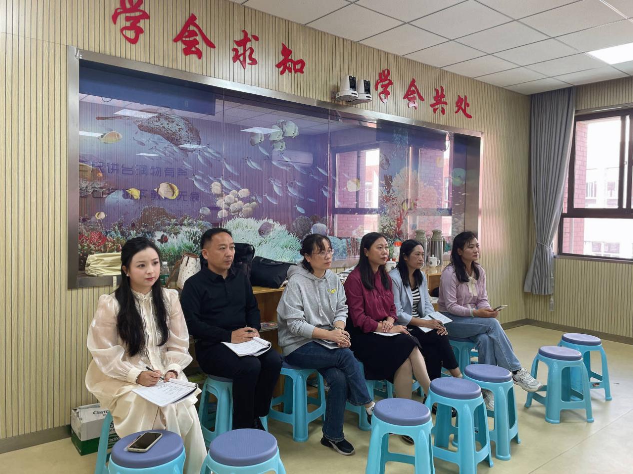聚焦教育教学变革，推动学校高质量发展——记焦作市马村区实验学校老师走进金陵小学（仙林湖校区）(2)_html_m169d13c9.jpg