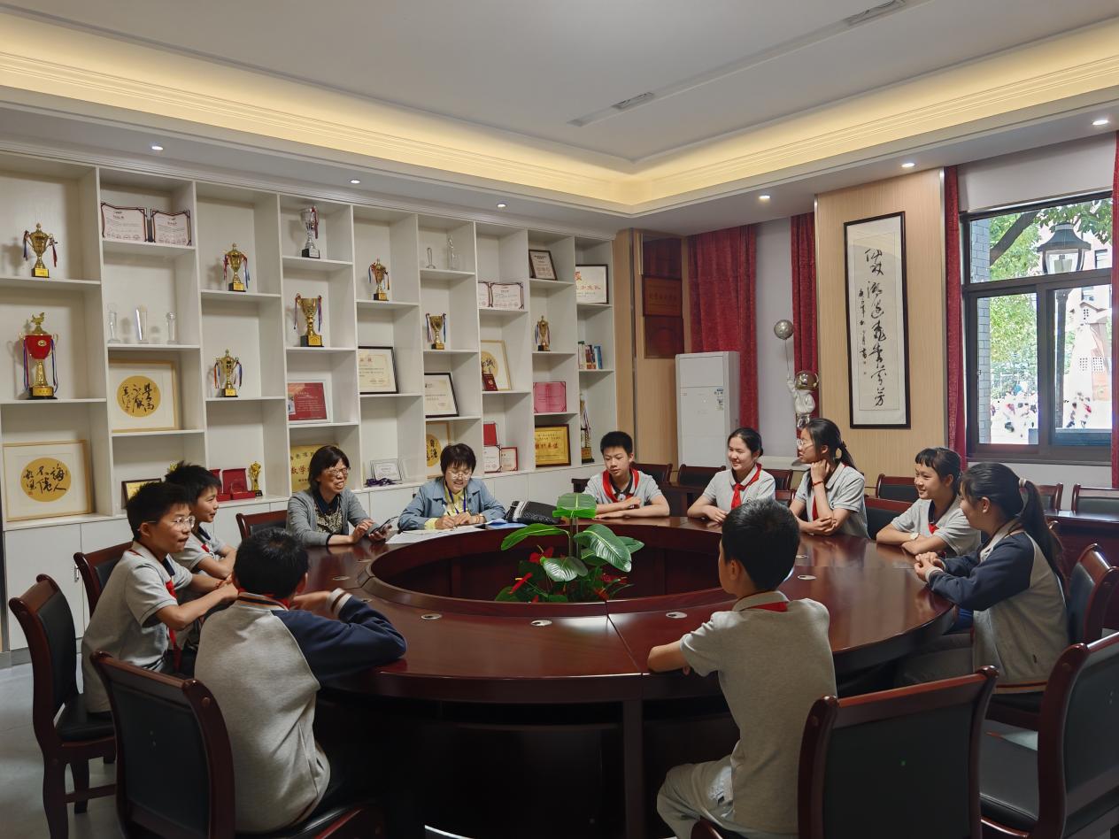 【湖畔·协同育人】督学护航，平安校园-南京市金陵小学（仙林湖校区）5月专项督导_html_m53bdba53.jpg