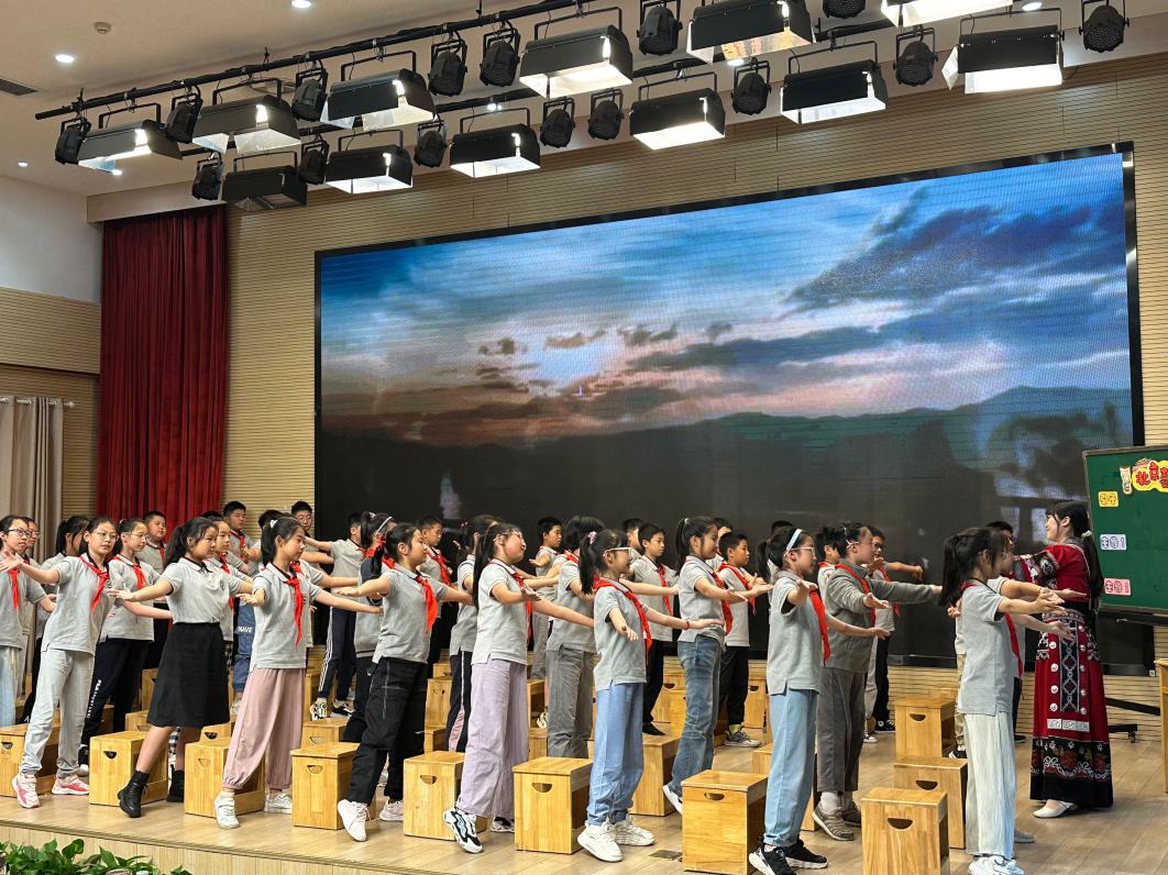 扎根大地，以匠心深耕一方天地_html_10bbce34.jpg
